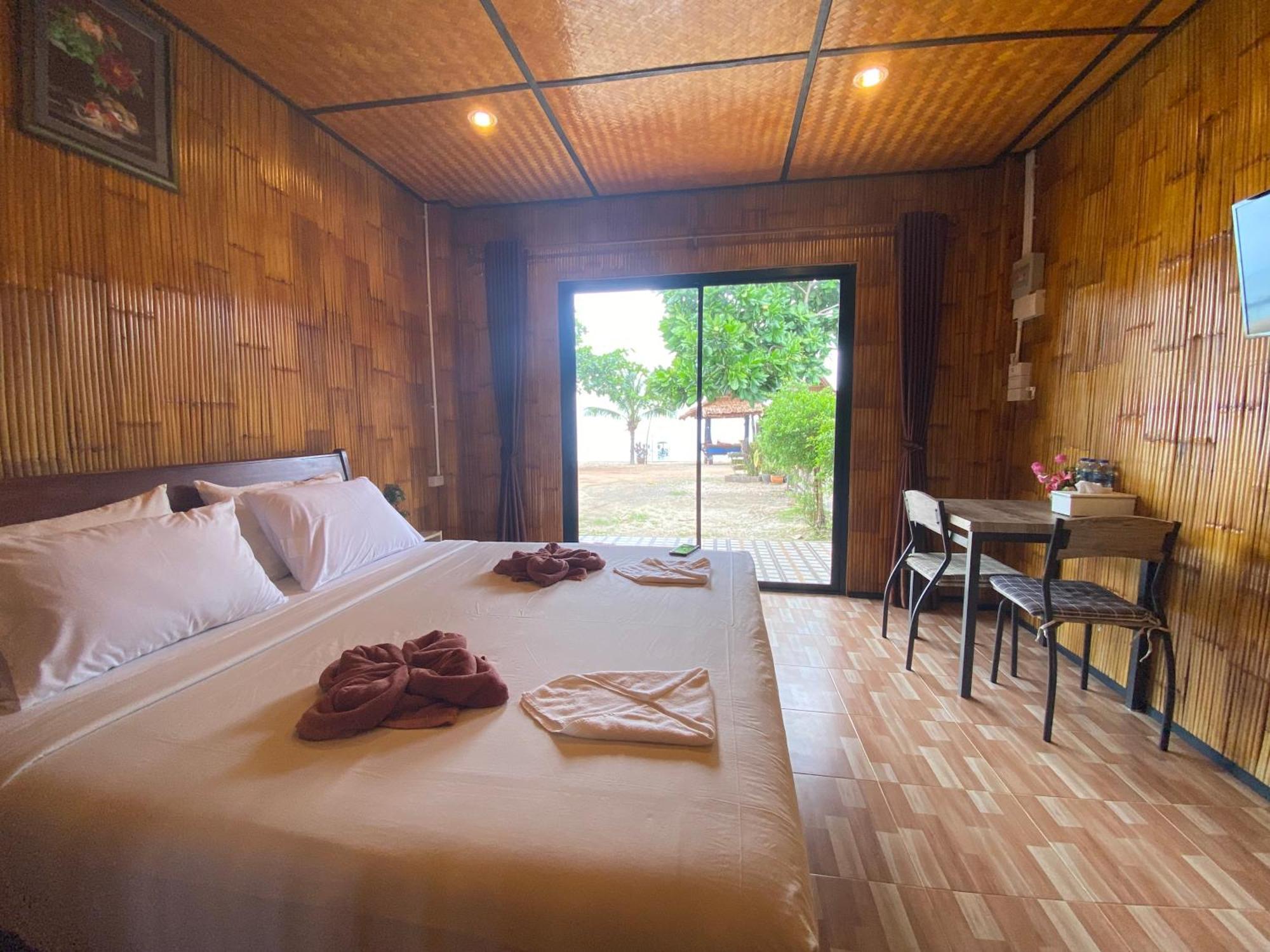 Lanta Wild Beach Resort Ko Lanta Exterior foto