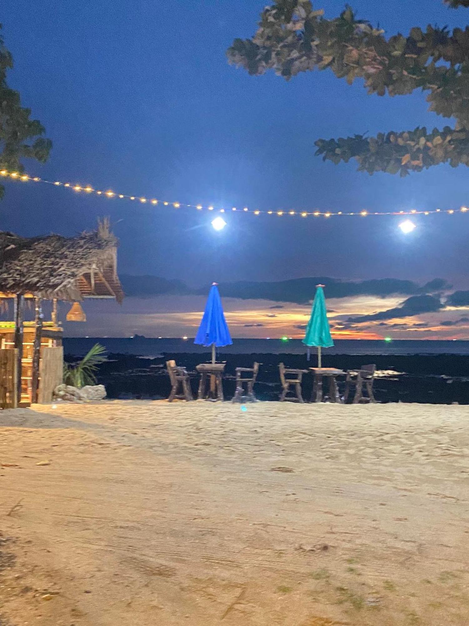 Lanta Wild Beach Resort Ko Lanta Exterior foto